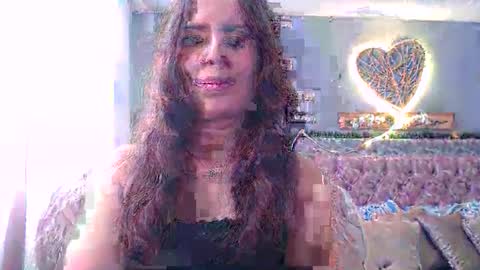 Snapshot of victoria25_meester chatting on December 2024 02:38:01 PM Hi guys Im victoria Be the one who can control me in PVT online show from December 2024 02:38:01 PM