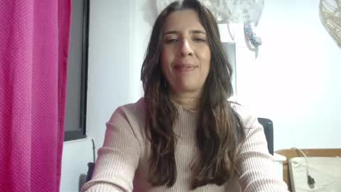Snapshot of victoria25_meester chatting on January 2025 11:13:01 PM Hi guys Im victoria Be the one who can control me in PVT online show from January 2025 11:13:01 PM