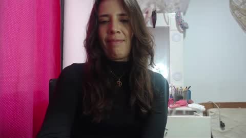 Snapshot of victoria25_meester chatting on January 2025 03:11:02 PM Hi guys Im victoria Be the one who can control me in PVT online show from January 2025 03:11:02 PM
