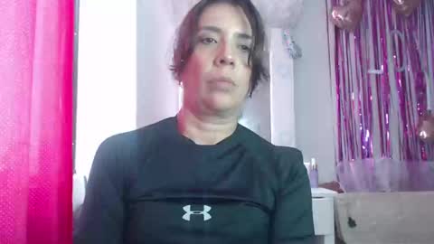 Snapshot of victoria25_meester chatting on February 2025 05:24:01 PM Hi guys Im victoria Be the one who can control me in PVT online show from February 2025 05:24:01 PM