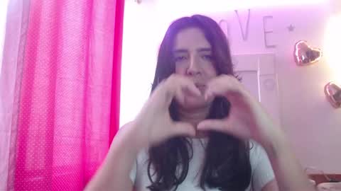 Snapshot of victoria25_meester chatting on February 2025 05:25:02 PM Hi guys Im victoria Be the one who can control me in PVT online show from February 2025 05:25:02 PM