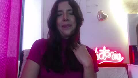 Snapshot of victoria25_meester chatting on March 2025 02:59:02 PM Hi guys Im victoria Be the one who can control me in PVT online show from March 2025 02:59:02 PM