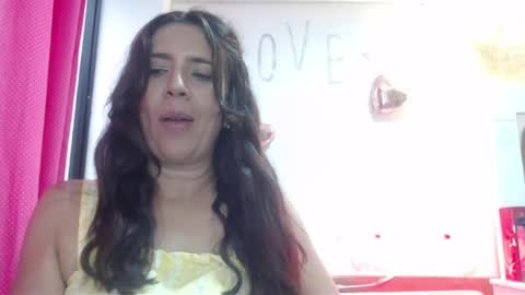 Snapshot of victoria25_meester chatting on March 2025 09:37:01 PM Hi guys Im victoria Be the one who can control me in PVT online show from March 2025 09:37:01 PM