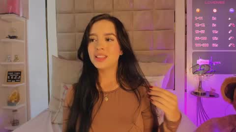 Snapshot of victoria_adaams1 chatting on February 2025 07:03:02 PM Victoria valentina online show from February 2025 07:03:02 PM