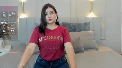 victoria  online show from February 2026 07:04:01 PM