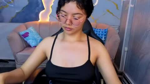 victoria_castillo_b online show from April 2026 07:58:02 PM