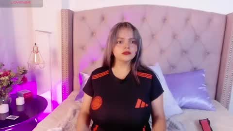 Snapshot of victoria_cherry_ chatting on June 2026 10:35:02 AM victoria_cherry_ online show from June 2026 10:35:02 AM
