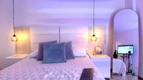 Snapshot of victoria_clarke_ chatting on June 2026 02:41:01 PM Victoria online show from June 2026 02:41:01 PM