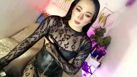 Victoria online show from March 2026 05:33:02 AM
