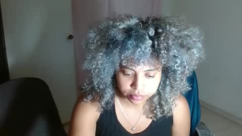 VICKY online show from February 2025 07:57:02 AM