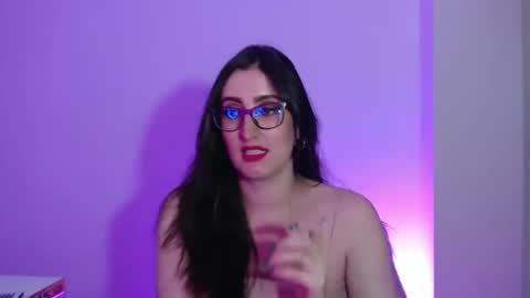 Victoria online show from February 2025 08:31:01 PM