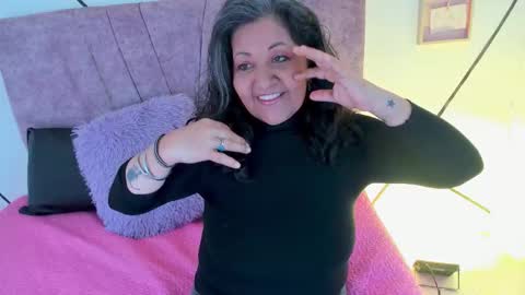 Snapshot of victoriaa_anderson_ chatting on November 2025 01:25:02 PM victoriaa_anderson_ online show from November 2025 01:25:02 PM