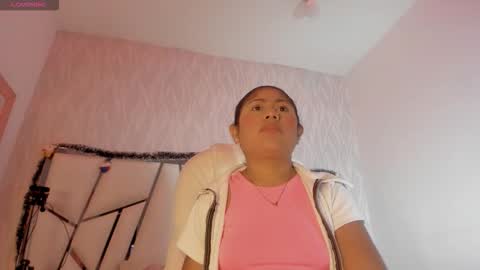 Victoria Sofia online show from December 2025 07:07:01 PM