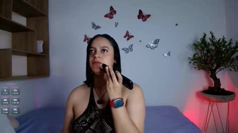 Victoria online show from November 2025 07:27:01 PM