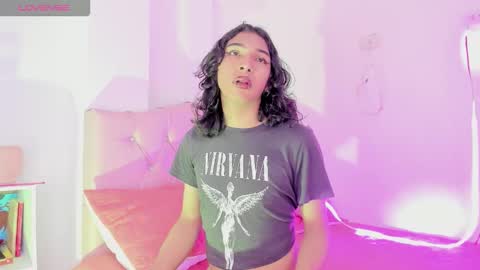 Victoria online show from November 2025 04:20:02 PM