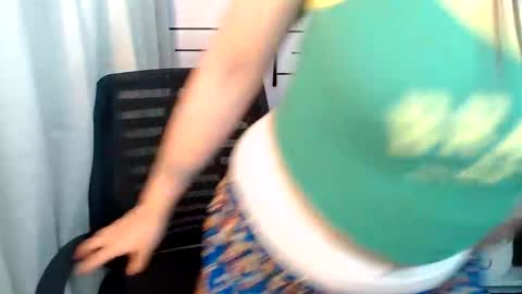 Victoria Harper online show from January 2026 01:43:01 AM