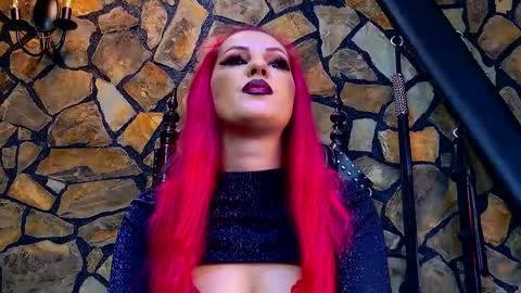 Victoria Heller online show from November 2025 05:54:01 AM