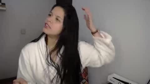 victorialg online show from January 2026 07:50:02 PM