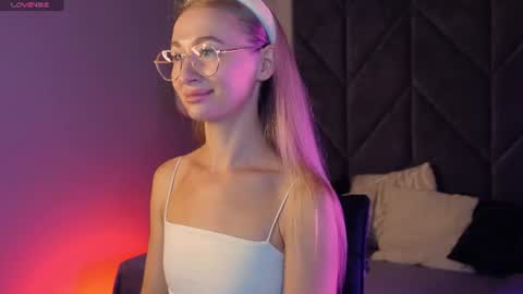 Snapshot of victorialight chatting on July 2026 05:45:02 AM Victoria online show from July 2026 05:45:02 AM