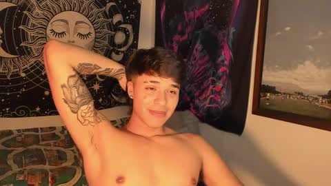 Victorino Jhonson online show from December 2024 11:58:01 PM