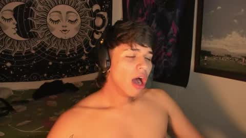 Victorino Jhonson online show from March 2025 04:15:02 AM