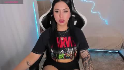 V  I C  T O R I A  online show from September 2025 07:06:02 PM