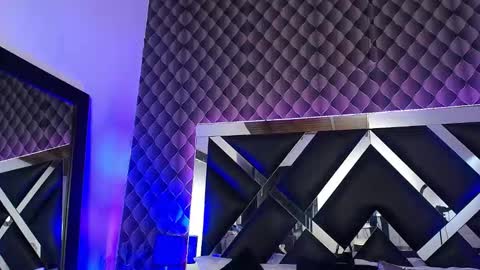 victtoria lee online show from November 2025 07:06:01 PM