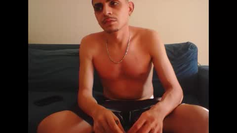 viego_santiago online show from April 2026 06:44:02 PM