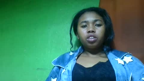 Snapshot of vierge28430 chatting on June 2026 03:46:02 AM vierge28430 online show from June 2026 03:46:02 AM