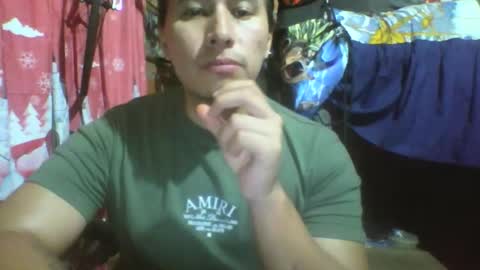 viernes1010 online show from November 2025 02:55:02 AM