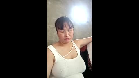Snapshot of vietnam_sexxy chatting on April 2026 03:31:02 AM vietnam_sexxy online show from April 2026 03:31:02 AM