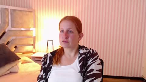 Violeta online show from January 2025 09:08:02 PM