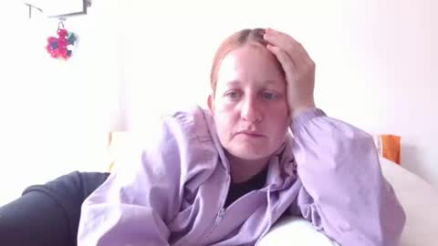 Violeta online show from February 2025 04:41:02 PM