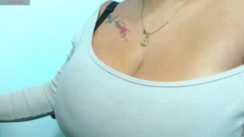 viioleta online show from February 2026 12:22:02 PM