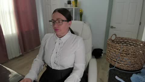 Snapshot of vika7333 chatting on February 2025 07:06:02 PM Ukrainian-woman online show from February 2025 07:06:02 PM