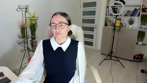 Ukrainian-woman online show from January 2026 07:11:02 AM