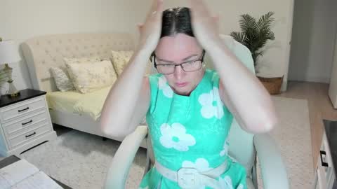 Snapshot of vika7333 chatting on April 2026 11:32:01 AM Ukrainian-woman online show from April 2026 11:32:01 AM
