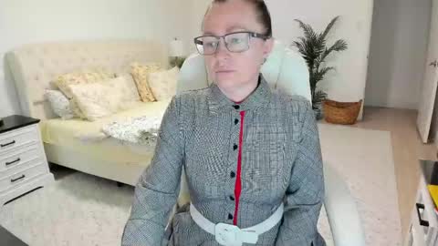 Snapshot of vika7333 chatting on May 2026 11:37:01 AM Ukrainian-woman online show from May 2026 11:37:01 AM