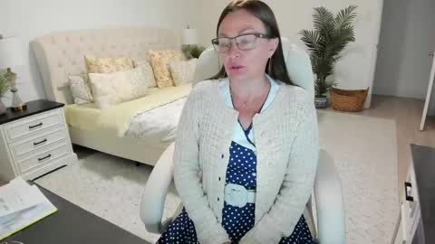 Snapshot of vika7333 chatting on June 2026 09:22:01 AM Ukrainian-woman online show from June 2026 09:22:01 AM
