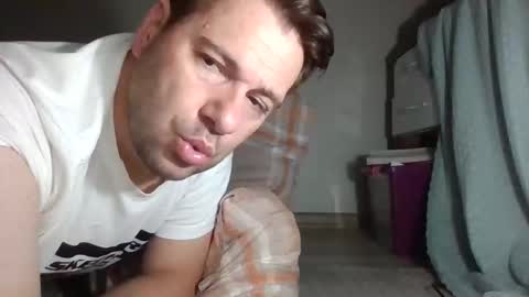  Tom reunz online show from October 2025 06:08:02 PM