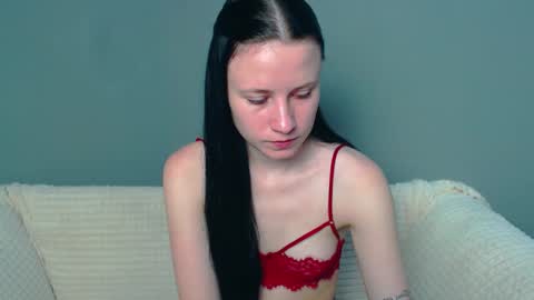 Viki Kelt online show from December 2024 11:28:02 PM