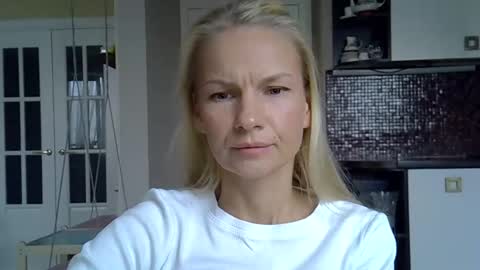 viki_loun5 online show from October 2025 09:42:02 AM