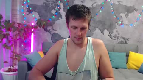 vikingchrisss online show from December 2025 01:29:01 PM