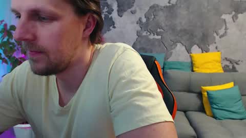 vikingchrisss online show from April 2026 09:51:02 AM