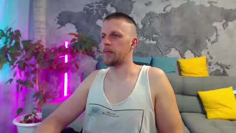 vikingchrisss online show from May 2026 10:00:01 AM