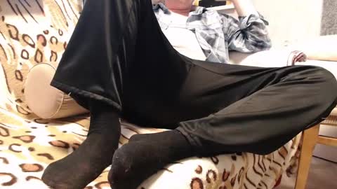 viknik16cm online show from December 2024 10:28:02 AM