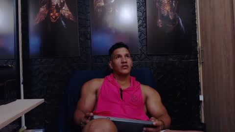 Snapshot of viktorherrera chatting on July 2026 07:09:01 PM Viktor Herrera online show from July 2026 07:09:01 PM