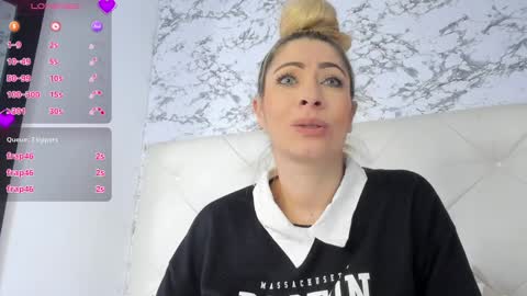 Snapshot of viktoria_davis_ chatting on February 2025 11:46:01 PM Viktoria online show from February 2025 11:46:01 PM