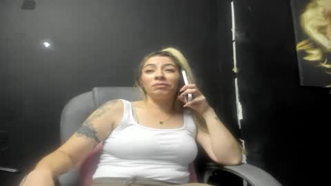 Viktoria online show from April 2026 12:19:01 AM