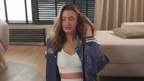 Lana online show from March 2025 11:18:01 AM